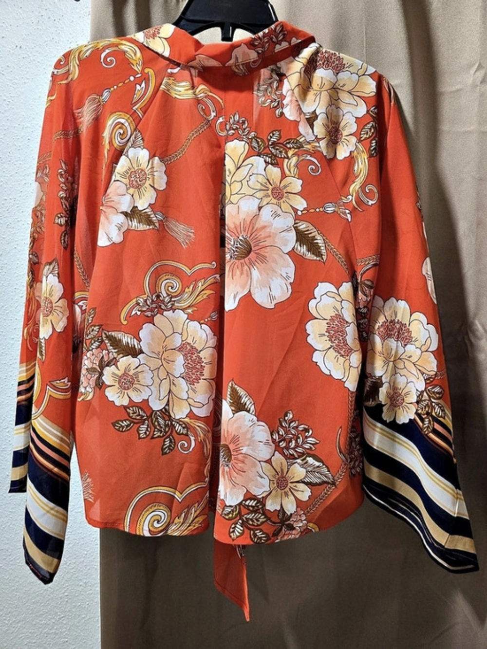Fashion Nova Floral Tie-Front Blouse in Orange & Blue Size Medium - Picture 2 of 6
